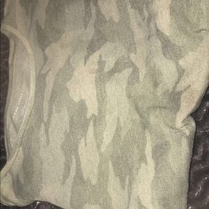 Long sleeve crop top!